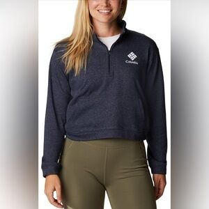 Columbia Trek French Terry Half Zip cropped Pullover in Black